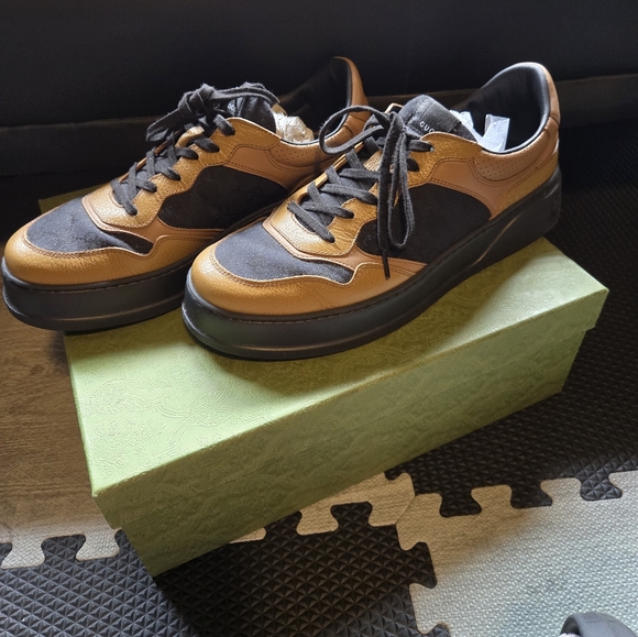 Men's Gucci Boots - Picture 1 of 8